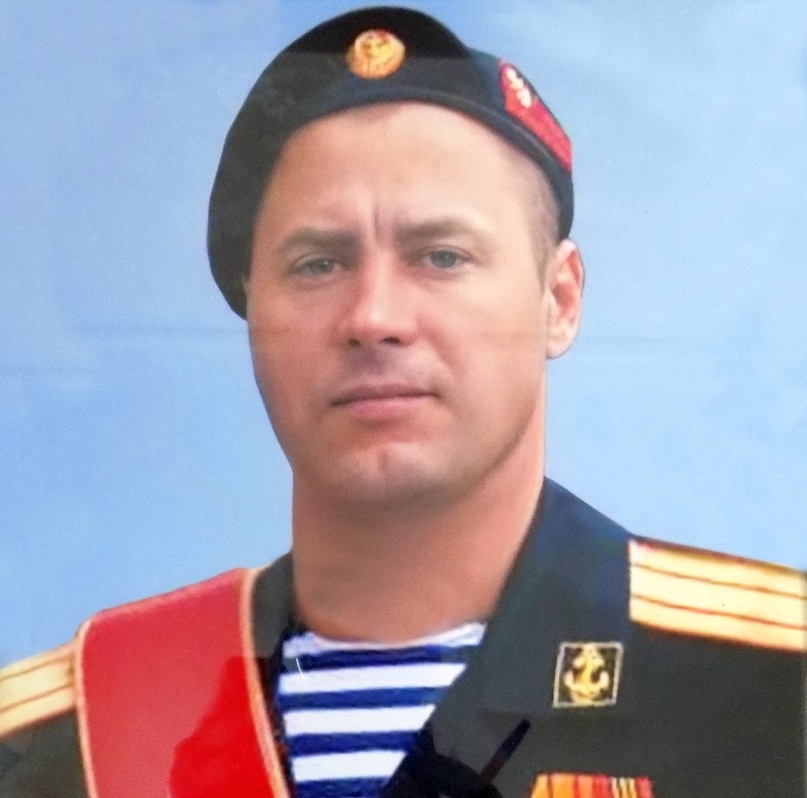Александр Лавриченко